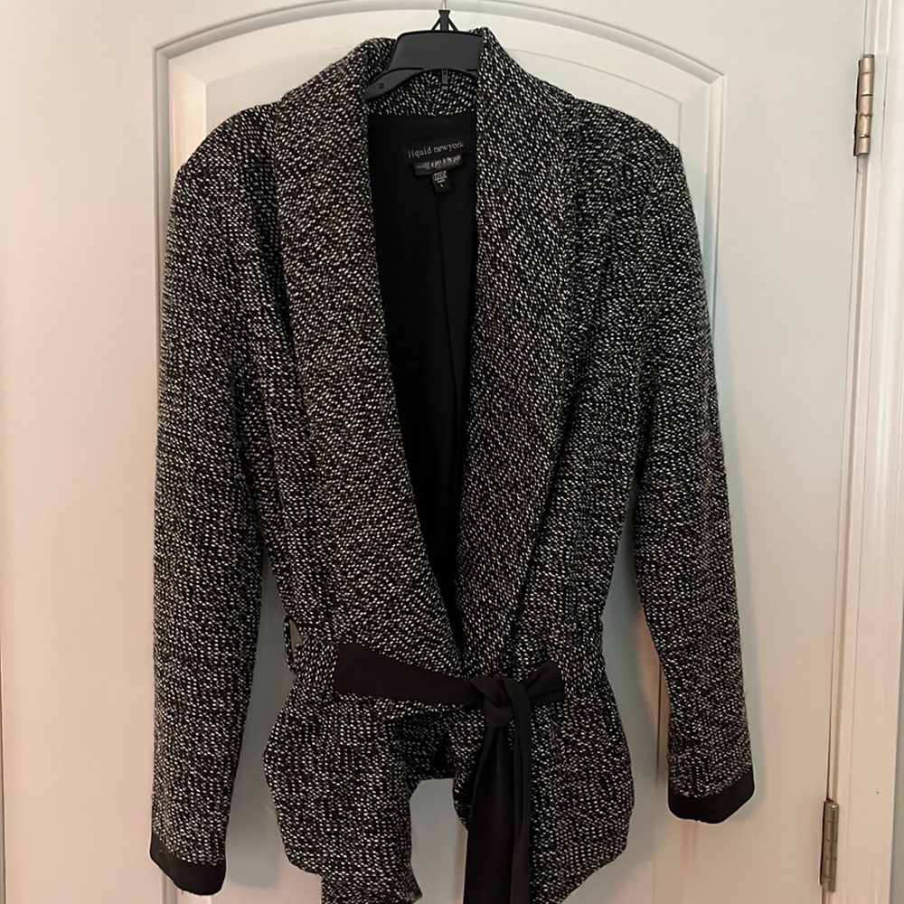 Maternity black and white blazer/jacket. Size large